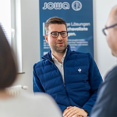 10 persönliche Gespräche.